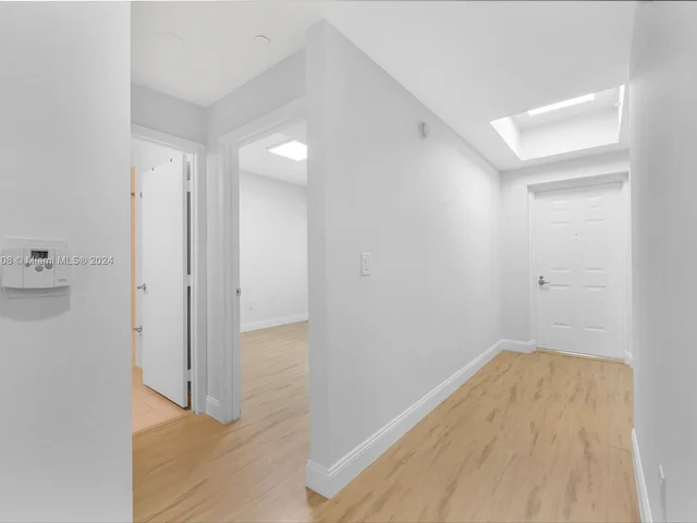 3340 NE 190th St # 502, Aventura FL 33180