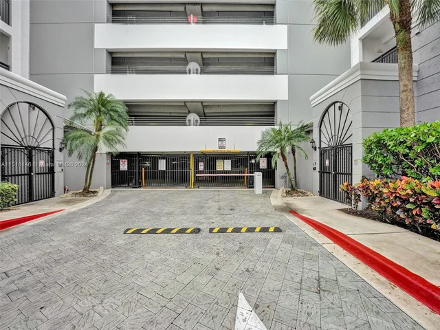 1660 E Renaissance Commons Blvd # 2508, Boynton Beach FL 33426