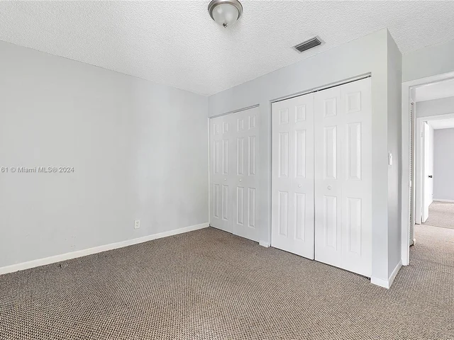 878 NW 81st Way, Plantation FL 33324