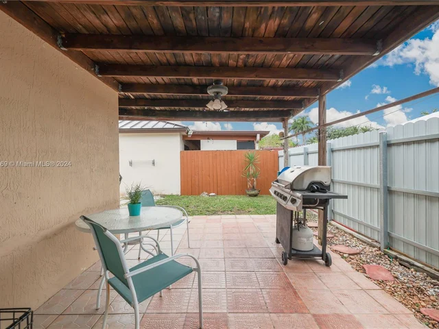 13868 SW 151st Ct, Miami FL 33196