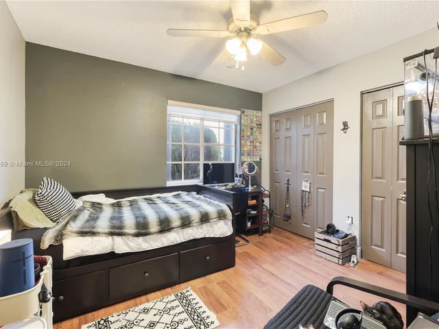 13868 SW 151st Ct, Miami FL 33196