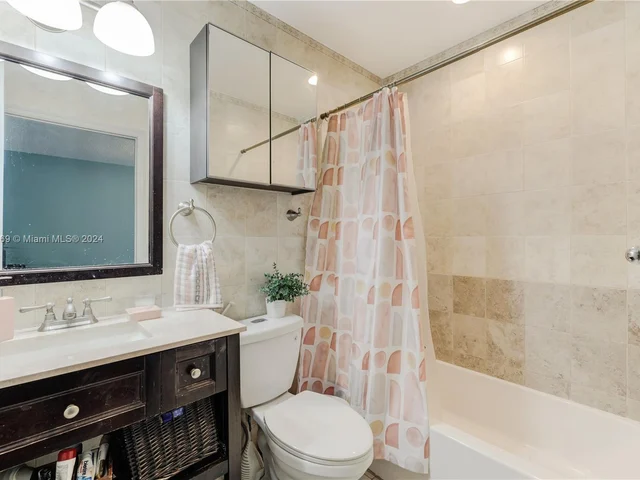 13868 SW 151st Ct, Miami FL 33196