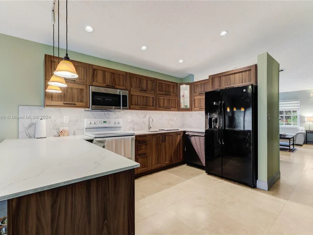 13868 SW 151st Ct, Miami FL 33196