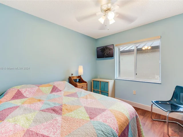 13868 SW 151st Ct, Miami FL 33196