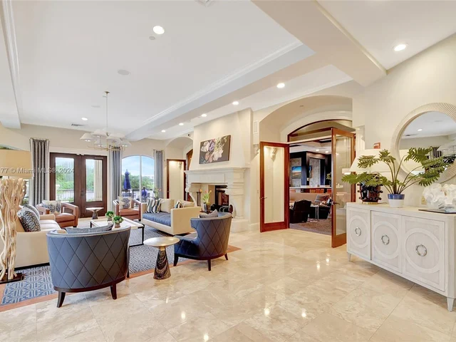 2206 Tuscany Way # 2206, Boynton Beach FL 33435