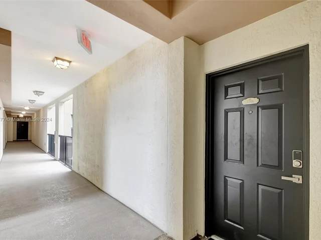 2206 Tuscany Way # 2206, Boynton Beach FL 33435