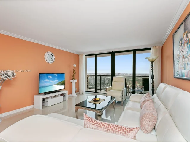 2301 S Ocean Dr # 1806, Hollywood FL 33019