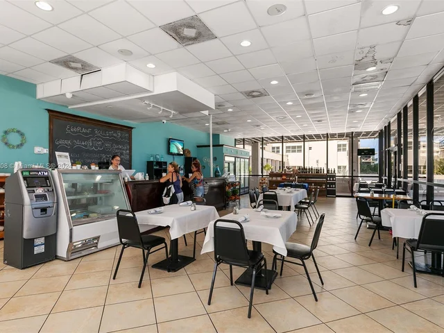 2301 S Ocean Dr # 1806, Hollywood FL 33019