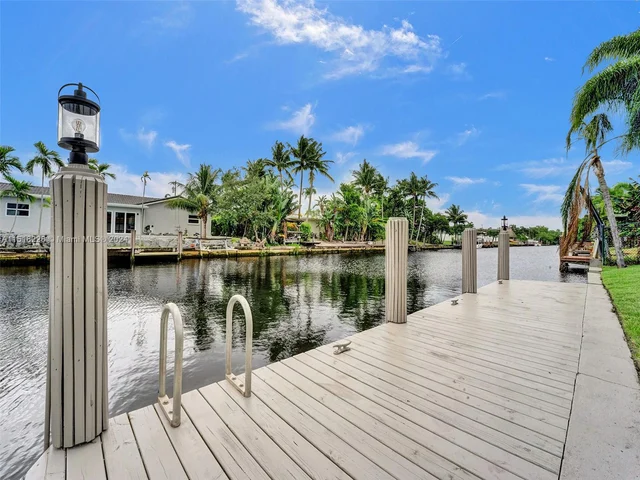 1466 NE 55th St, Fort Lauderdale FL 33334