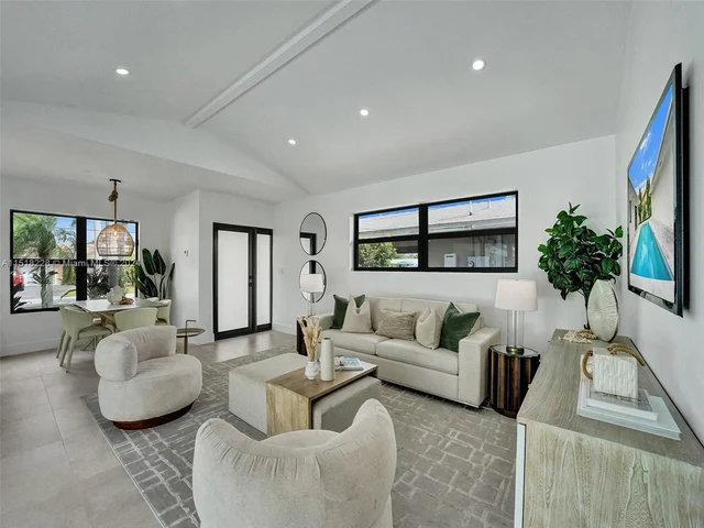 1466 NE 55th St, Fort Lauderdale FL 33334