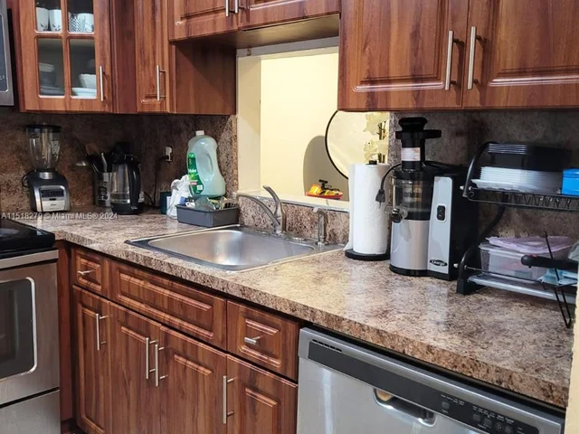 12035 NE 2nd Ave # A117, North Miami FL 33161