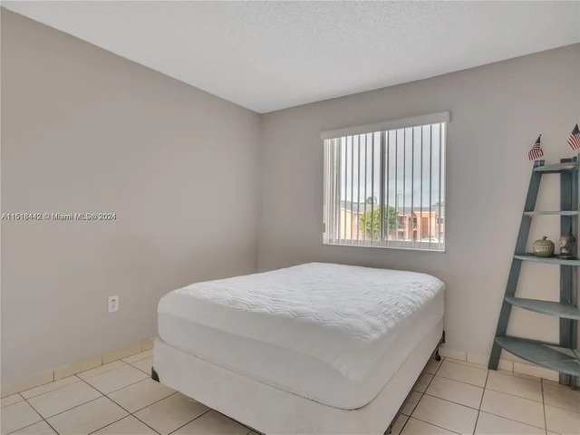 4691 NW 9th St # 202, Miami FL 33126