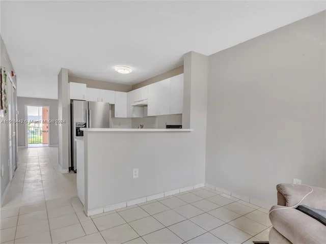 4691 NW 9th St # 202, Miami FL 33126