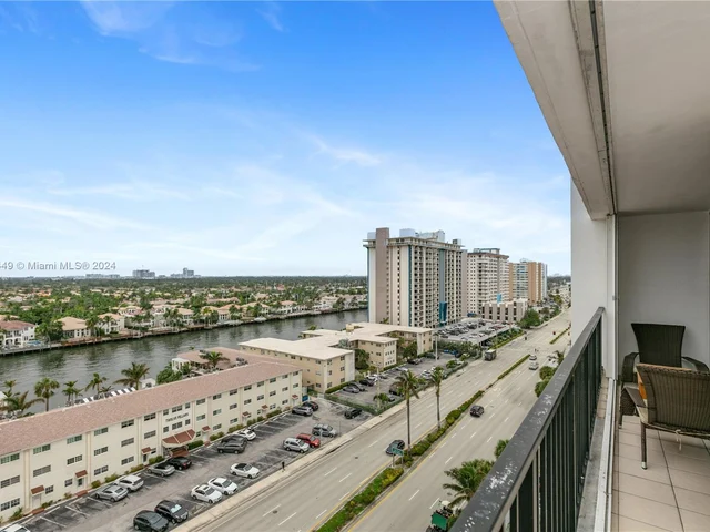 2401 S Ocean Dr # 1106, Hollywood FL 33019