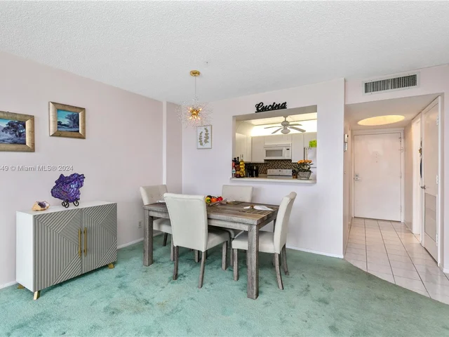 2401 S Ocean Dr # 1106, Hollywood FL 33019
