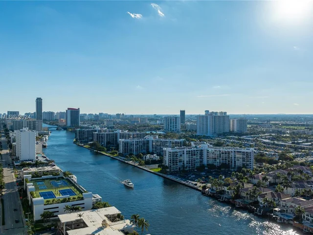 2401 S Ocean Dr # 1106, Hollywood FL 33019