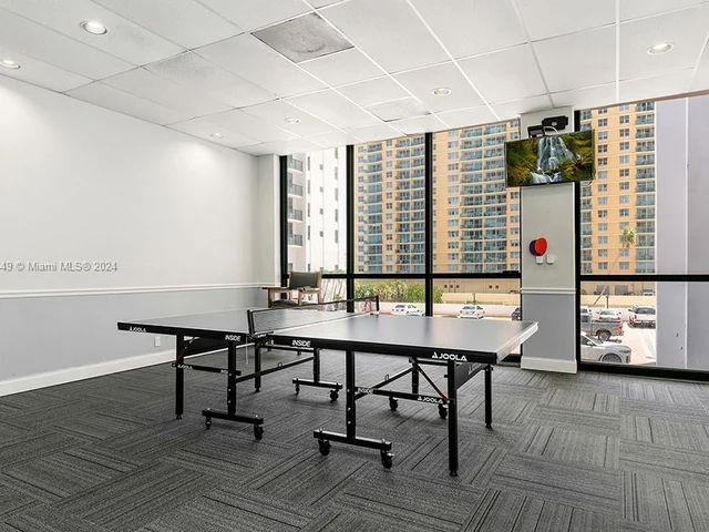 2401 S Ocean Dr # 1106, Hollywood FL 33019