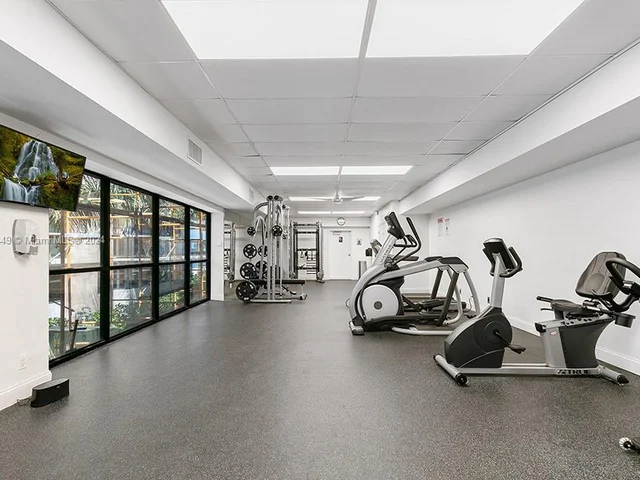 2401 S Ocean Dr # 1106, Hollywood FL 33019