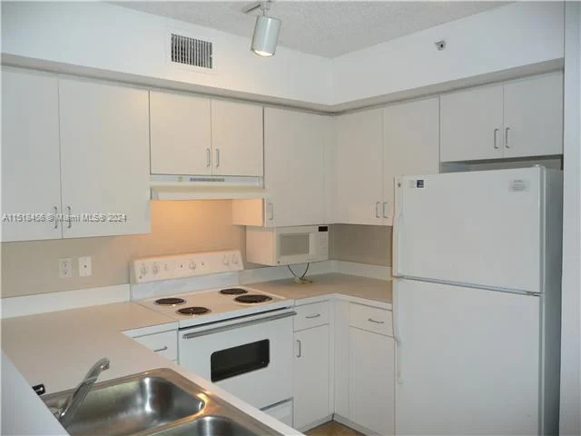 2173 RENAISSANCE BL # 205, Miramar FL 33025