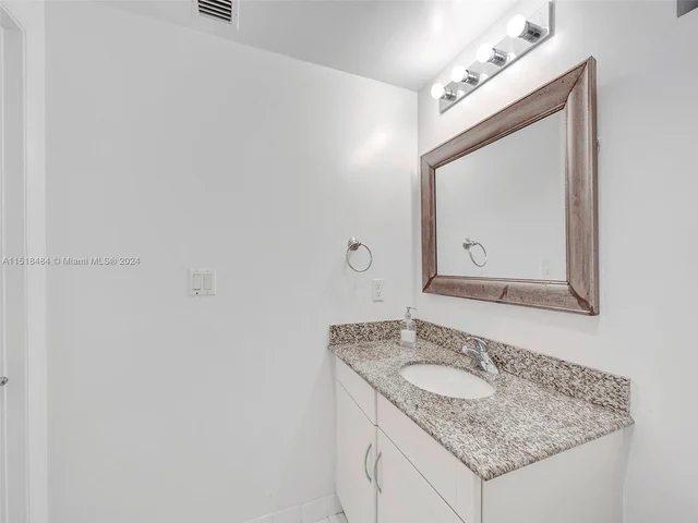 7270 SW 88th St # B407, Miami FL 33156