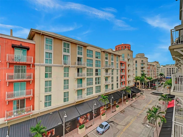 7270 SW 88th St # B407, Miami FL 33156