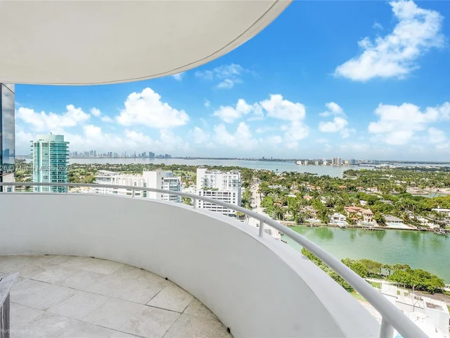 6301 Collins Ave # 2405, Miami Beach FL 33141