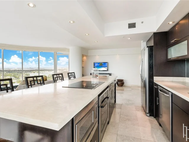 6301 Collins Ave # 2405, Miami Beach FL 33141