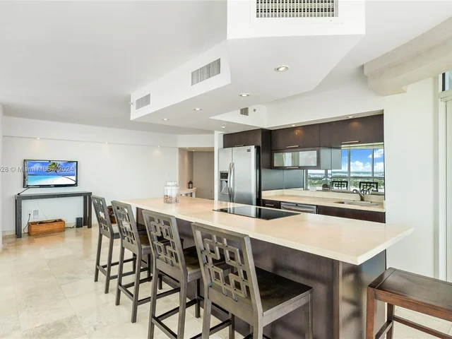 6301 Collins Ave # 2405, Miami Beach FL 33141