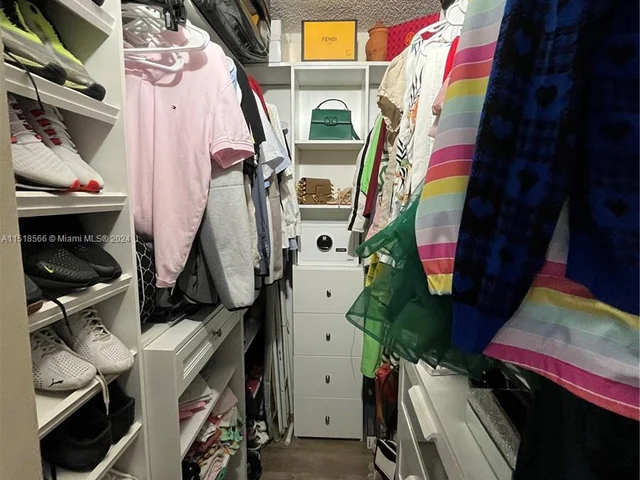 13916 SW 172nd Ln # 13916, Miami FL 33177