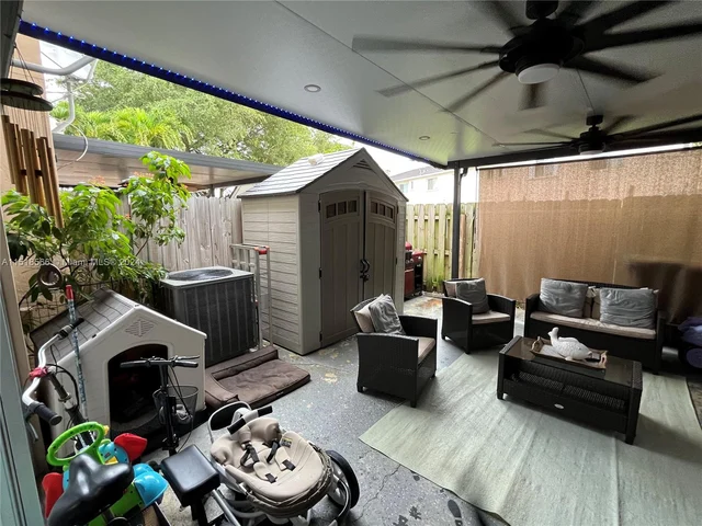 13916 SW 172nd Ln # 13916, Miami FL 33177