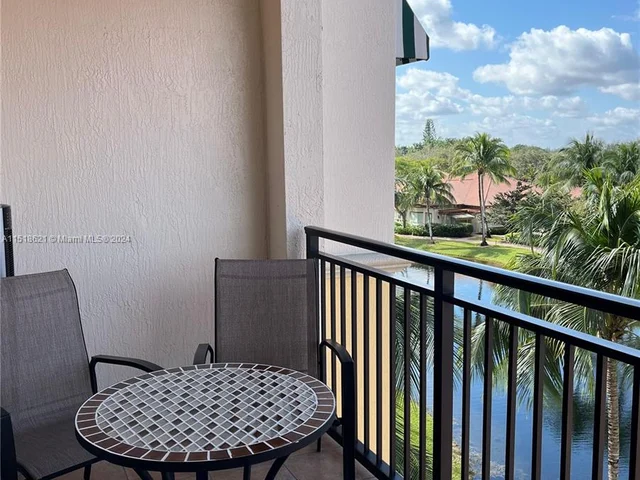 16135 Emerald Estates Dr # 462, Weston FL 33331