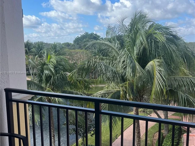 16135 Emerald Estates Dr # 462, Weston FL 33331