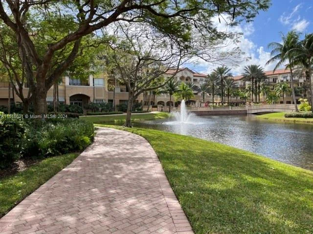 16135 Emerald Estates Dr # 462, Weston FL 33331