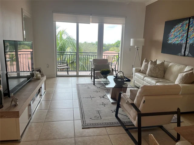 16135 Emerald Estates Dr # 462, Weston FL 33331
