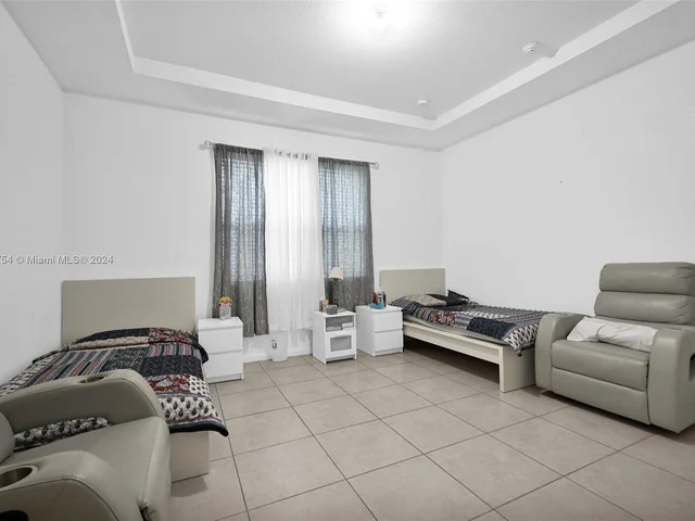 4173 NE 20th St, Homestead FL 33033