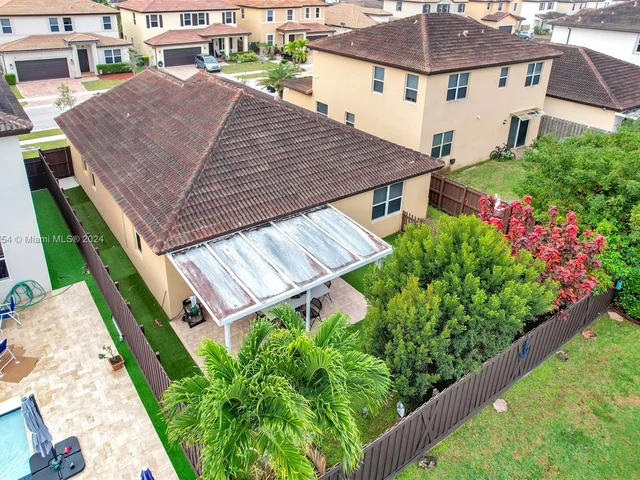 4173 NE 20th St, Homestead FL 33033