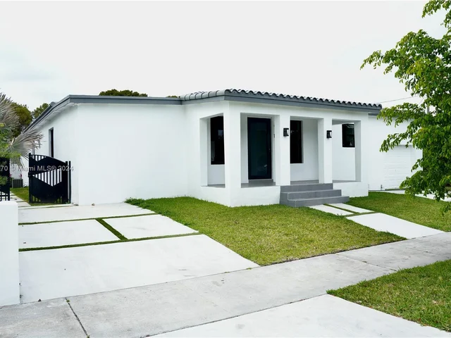 1900 SW 18th Ave, Miami FL 33145