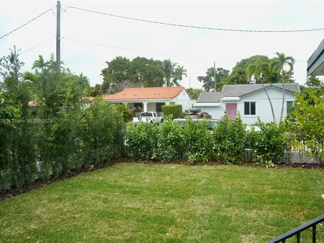 1900 SW 18th Ave, Miami FL 33145