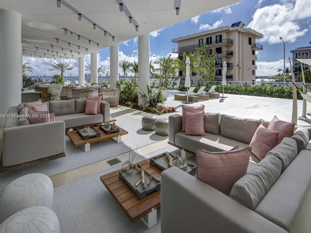 2900 NE 7th Ave # 5002, Miami FL 33137