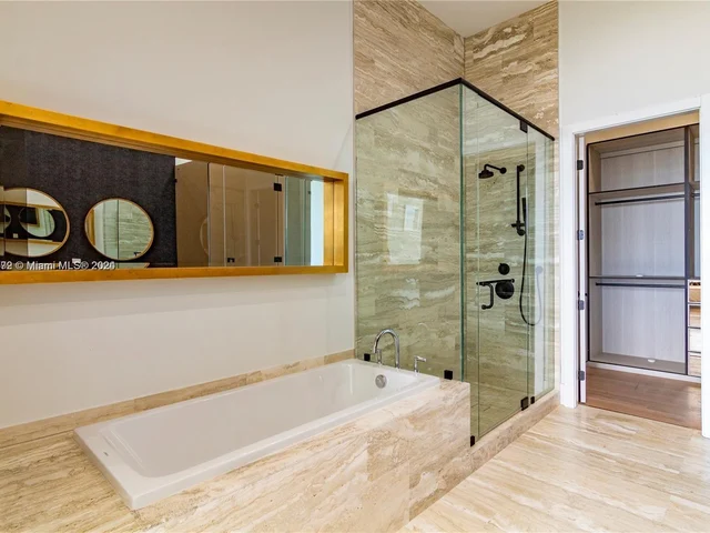 2900 NE 7th Ave # 5002, Miami FL 33137