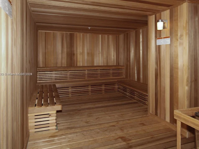 2900 NE 7th Ave # 5002, Miami FL 33137