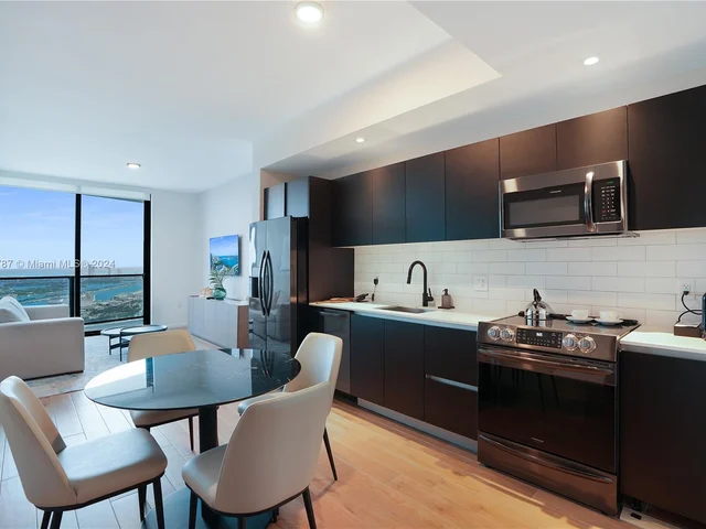 398 NE 5th St # 4610, Miami FL 33132