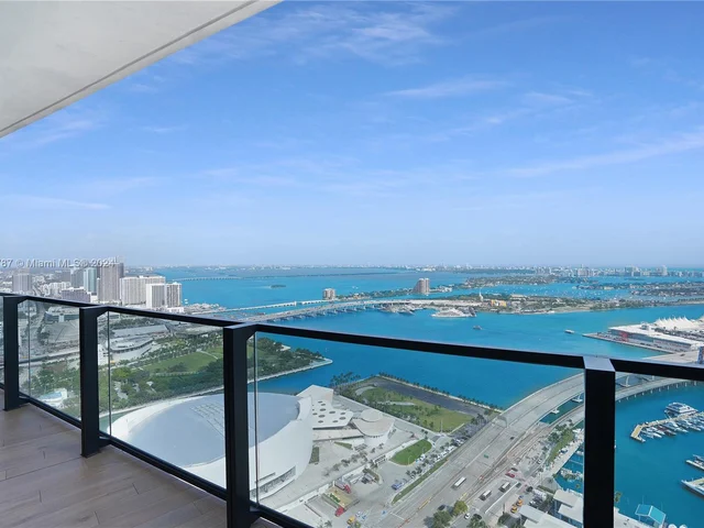 398 NE 5th St # 4610, Miami FL 33132