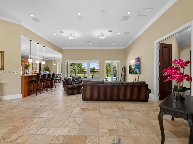 21500 SW 232nd St, Homestead FL 33031