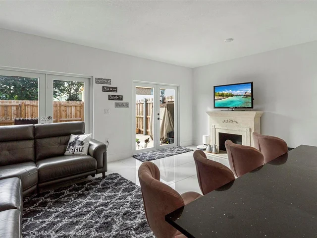 14378 SW 258th Ln, Homestead FL 33032