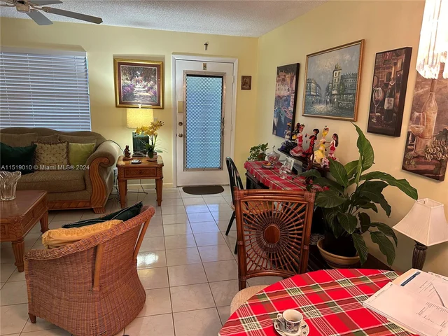 816 Normandy Q # 816, Delray Beach FL 33484