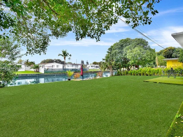 930 Little River Dr, Miami FL 33150
