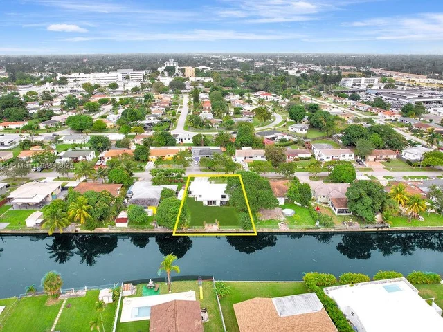 930 Little River Dr, Miami FL 33150