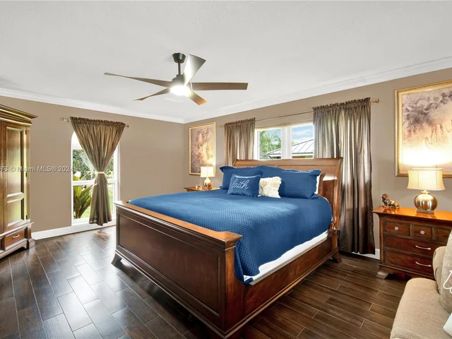 7421 SW 145th Ter, Palmetto Bay FL 33158