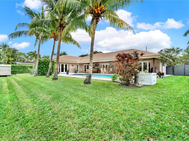 7421 SW 145th Ter, Palmetto Bay FL 33158